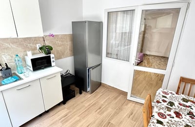 Location d’un excellent appartement de 2 pièces, Chiajna, Secteur 6, Bucarest, Roumanie